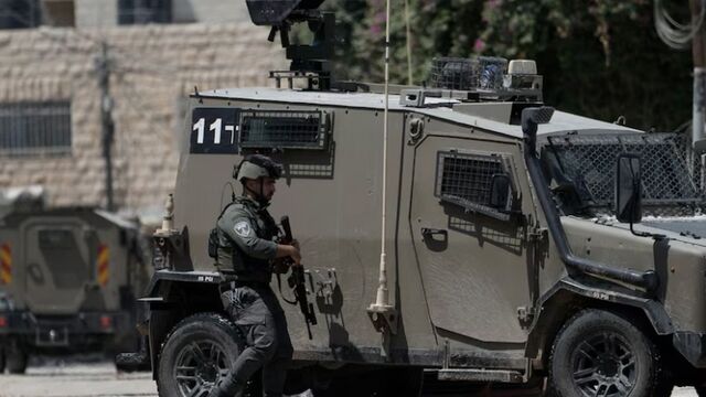 Tentara Israel Lepaskan Tembakan